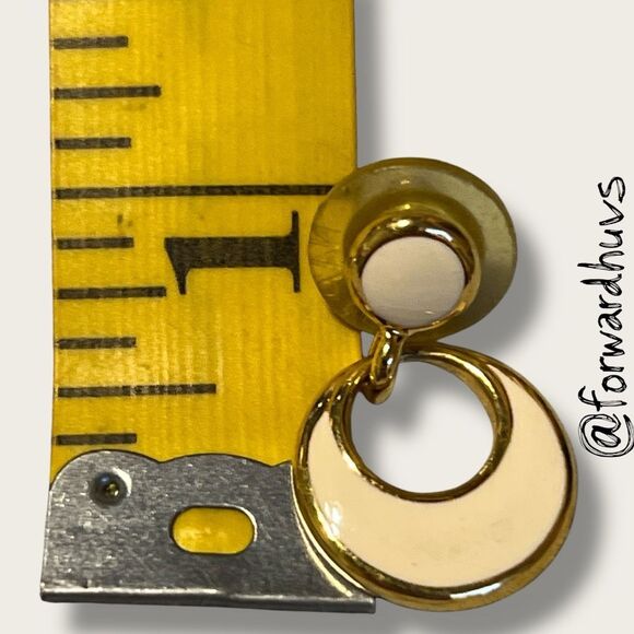 Bundle Sale 3 for $15 | Vintage Trifari Gold-Tone Earrings with Cream Enamel - Picture 7 of 8